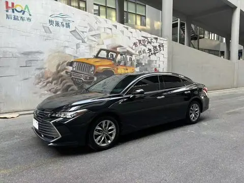 Toyota 亚洲龙 2019