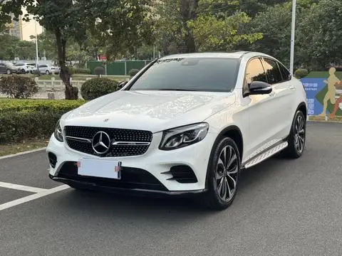 Mercedes-Benz GLC轿跑 2017