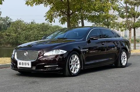 Jaguar XJ 2015