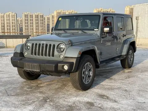 Jeep 牧马人 2015