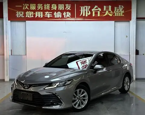 Toyota Camry 2021