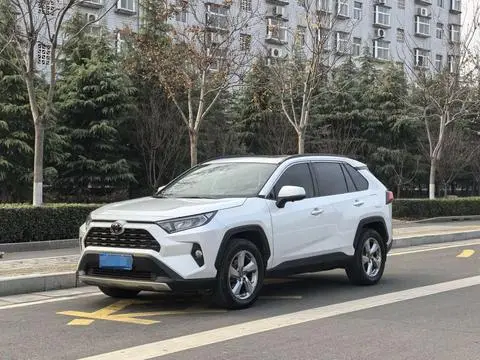 Toyota RAV4 2021