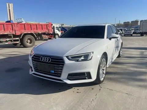 Audi A4L 2019
