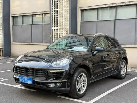 Porsche Macan 2014