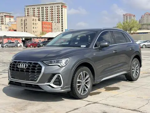 Audi Q3 2021