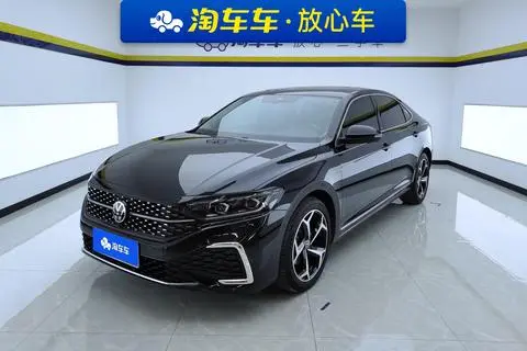 Volkswagen Passat 2023