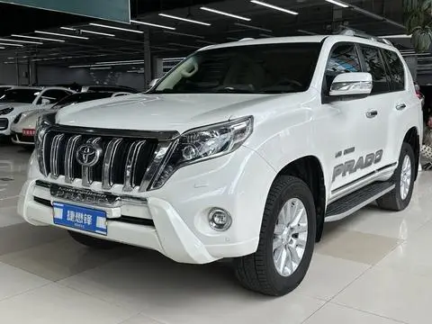 Toyota Prado 2016 — фото 1