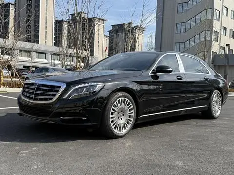 Mercedes-Benz 迈巴赫S-Class 2017 — фото 1