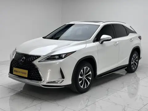 Lexus RX 2020