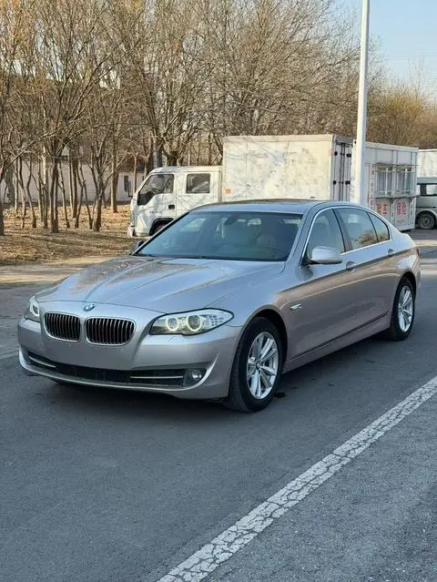 BMW 5 Series 2012