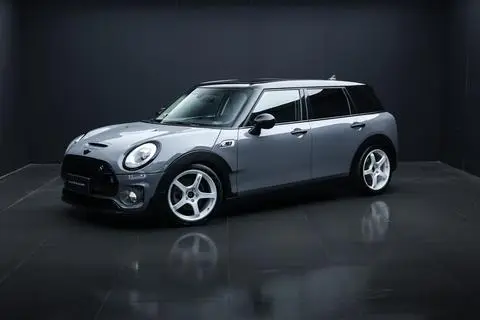 MINI CLUBMAN 2016