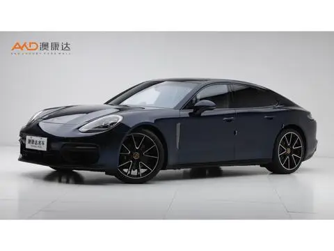 Porsche Panamera 2023