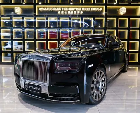 Rolls Royce 幻影 2013