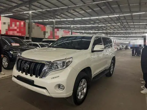 Toyota Prado 2016 — фото 1