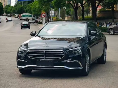 Mercedes-Benz E-Class 2021