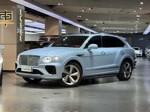 Bentley 添越 2022