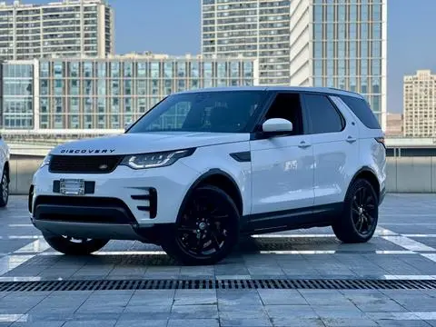 Land Rover Discovery 2018 — фото 1