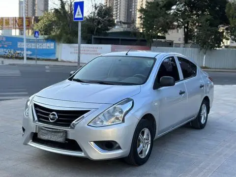 Nissan 阳光 2014