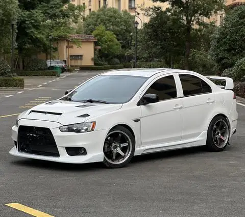 Mitsubishi 翼神 2013