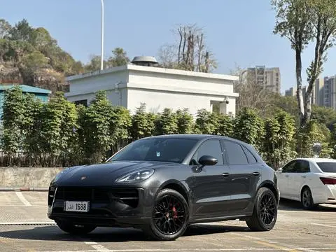 Porsche Macan 2020