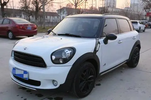 MINI COUNTRYMAN 2016