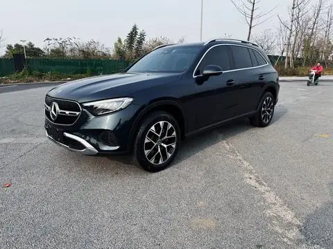 Mercedes-Benz GLC 2023