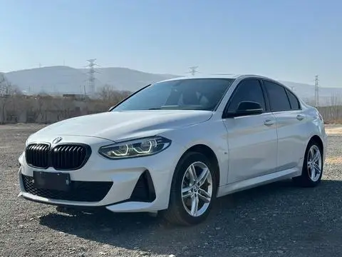 BMW 1 Series 2021