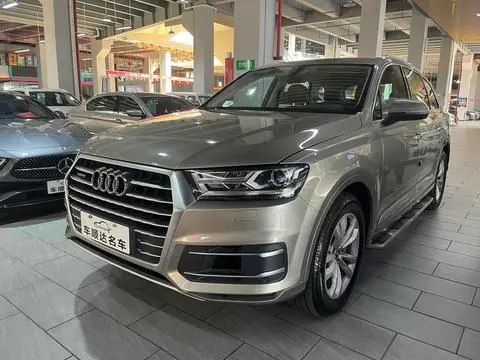 Audi Q7 2016 — фото 1