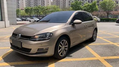 Volkswagen Golf 2014