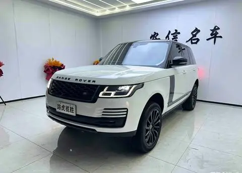 Land Rover 揽胜 2018 — фото 1
