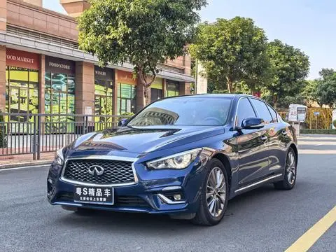 Infiniti Q50L 2018