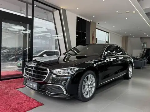 Mercedes-Benz S-Class 2024