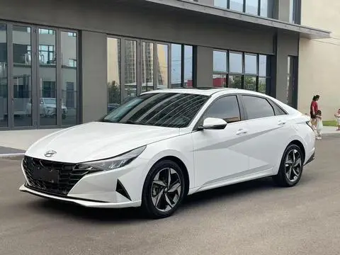 Hyundai Elantra 2021