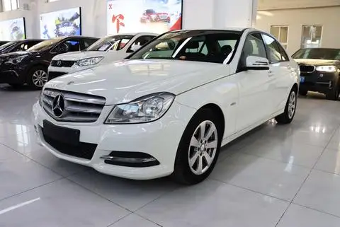 Mercedes-Benz C-Class 2011