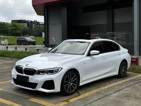 BMW 3 Series 2021