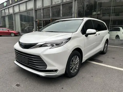 Toyota 赛那 2021