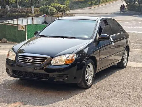 Kia 赛拉图 2010