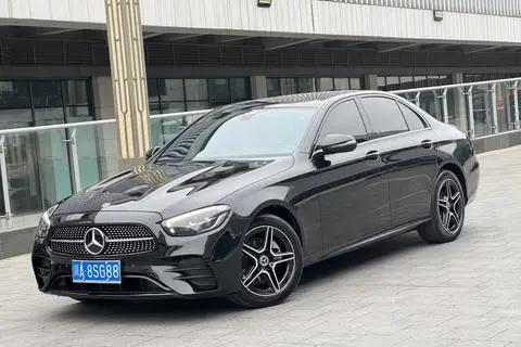 Mercedes-Benz E-Class 2022