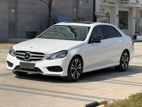 Mercedes-Benz E-Class 2015