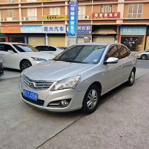 Hyundai 悦动 2011