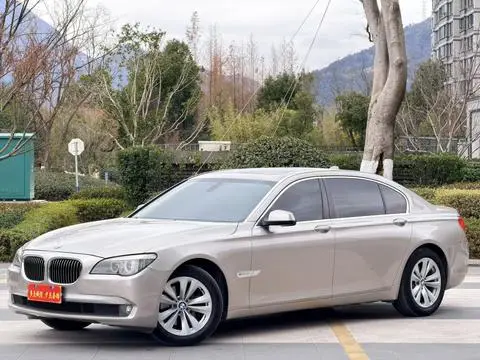 BMW 7 Series 2011
