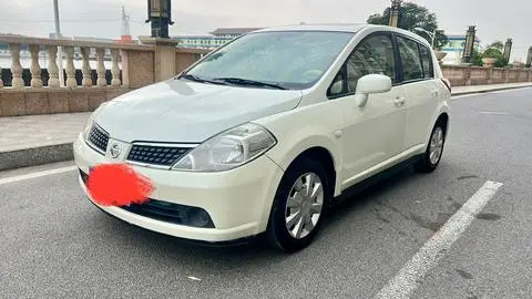 Nissan 骐达TIIDA 2006