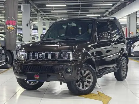 Suzuki 吉姆尼 2015