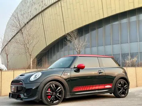 MINI JCW 2017