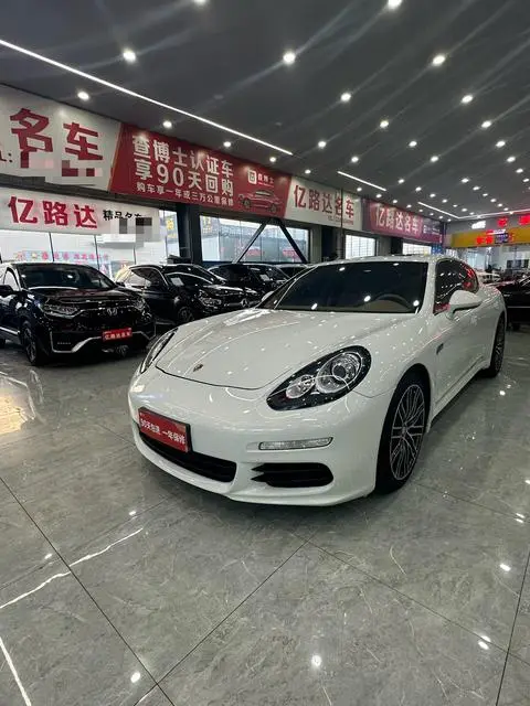 Porsche Panamera 2014