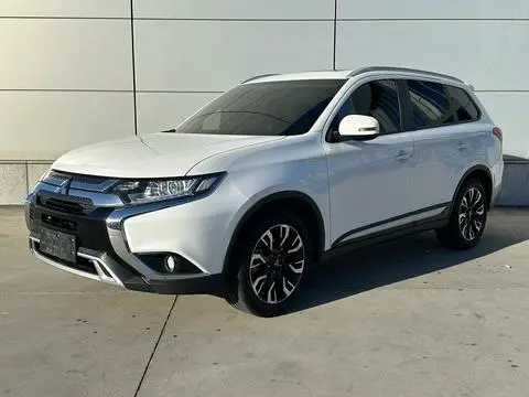 Mitsubishi 欧蓝德 2021