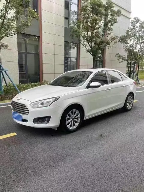 Ford Escort 2017