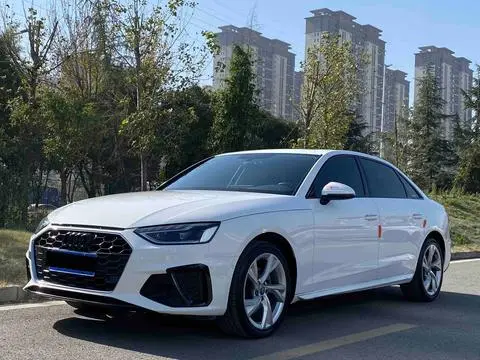 Audi A4L 2020