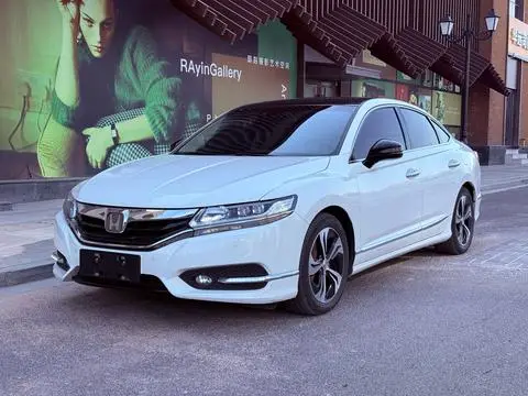 Honda 思铂睿 2015