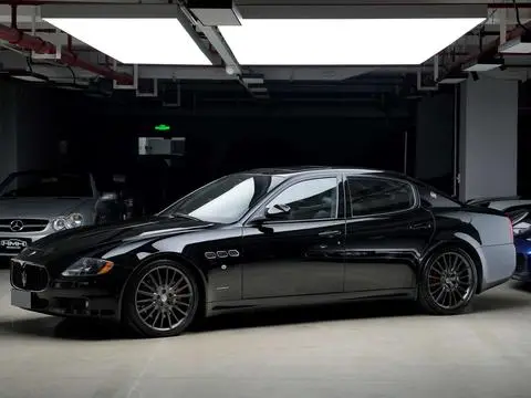 Maserati Quattroporte 2010
